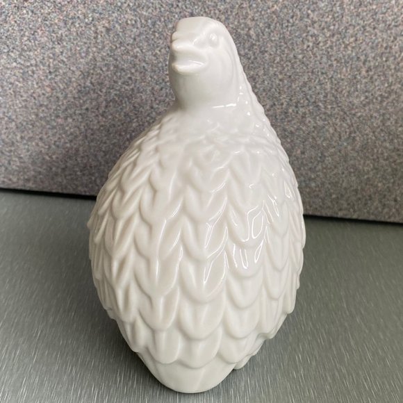 Vintage White Porcelain Quail Pair, Mother & Baby - Picture 11 of 13